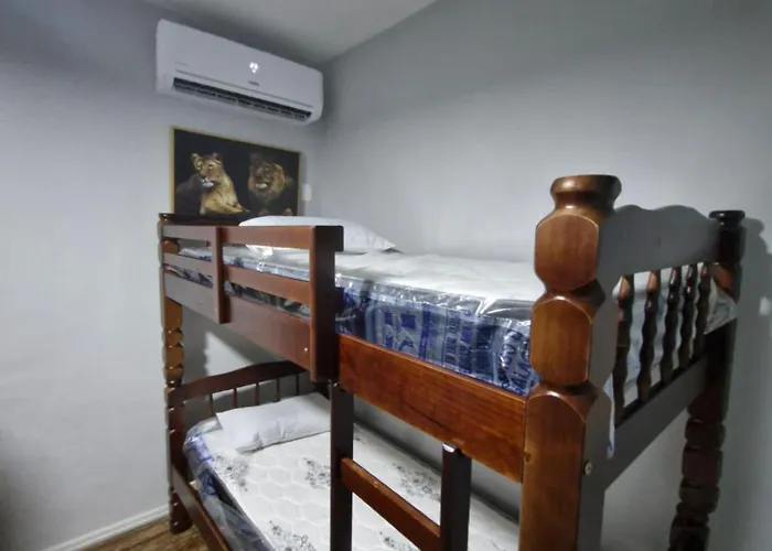 POUSADA e HOSTEL ARAUNA