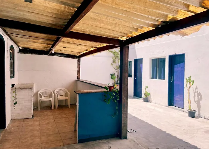 Surf & Arte Hostel